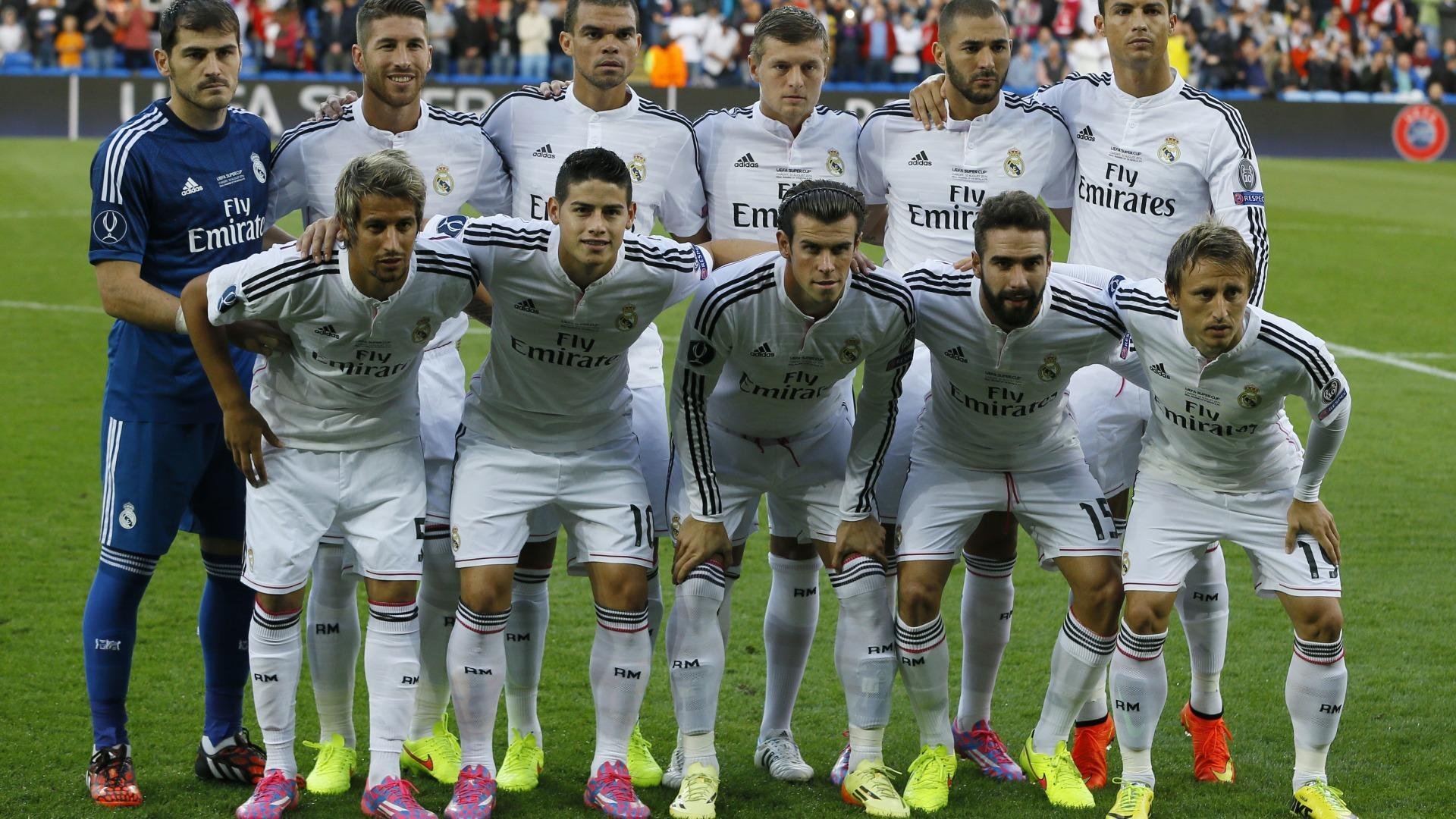 冰岛爆冷苏格兰，阿克，那个在火山与冰川间诞生的关键先生